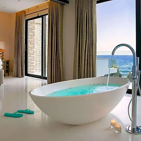 Otel Cap St Georges 5*